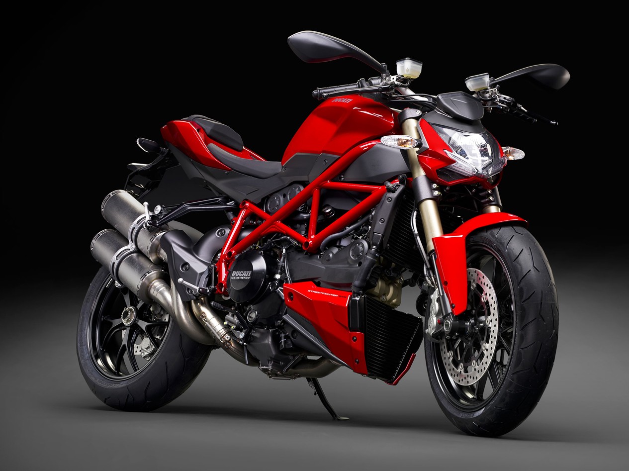 Ducati streetfighter