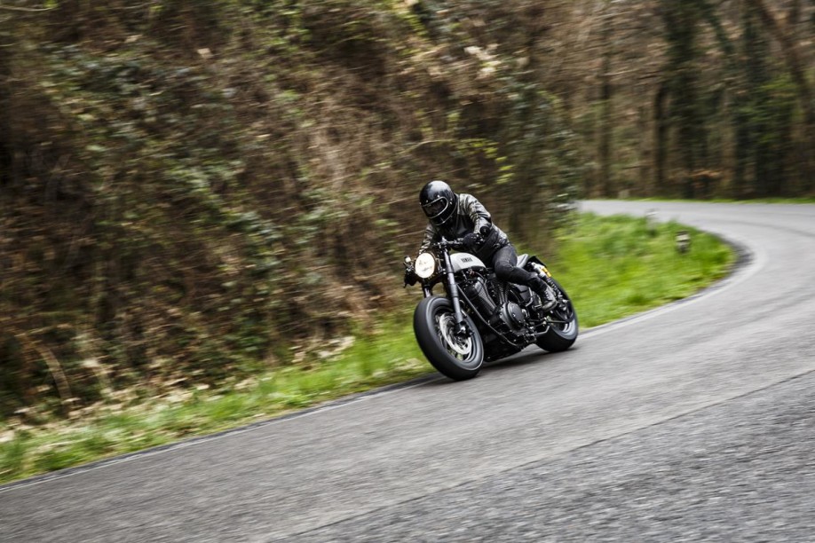 2016_YAM_XV950MOTODIFERRO_EU_CUSTOM_ACT_002