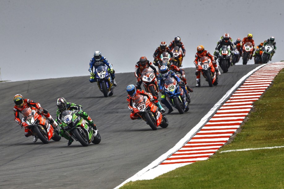 Donington_sob_odp_sbk_race1 028_tonemapped