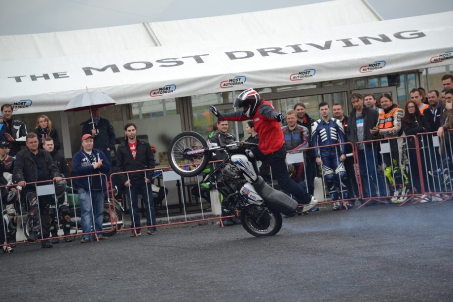 motoshow 13