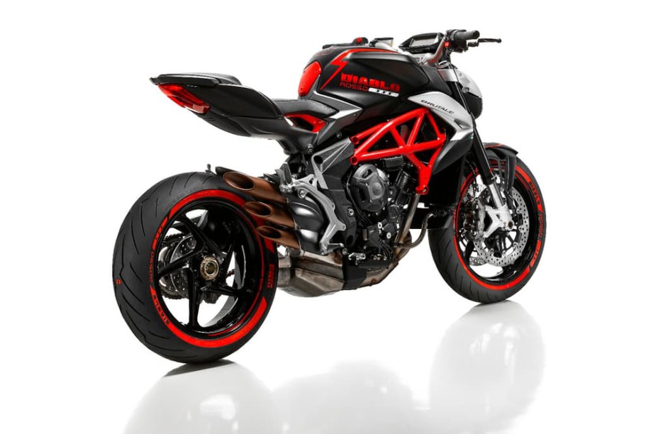 mv-agusta-pirelli-diablo-brutale-3