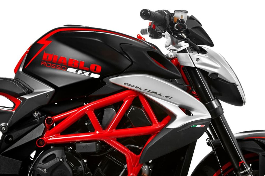 mv-agusta-pirelli-diablo-brutale-8