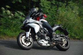 Ducati Multistrada 1200S 