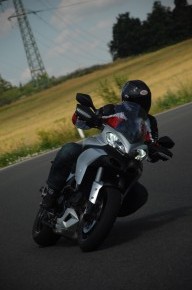 Ducati Multistrada 1200S 