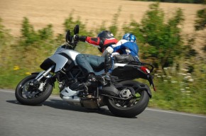 Ducati Multistrada 1200S 