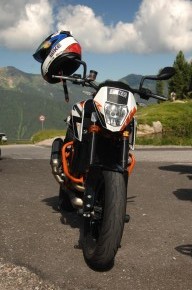 KTM Duke 690R