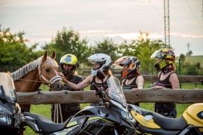 Lady Bikers Prague (35)   