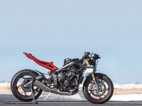 Triump Daytona 675