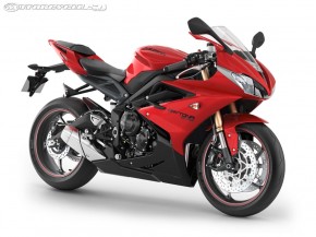 Triump Daytona 675