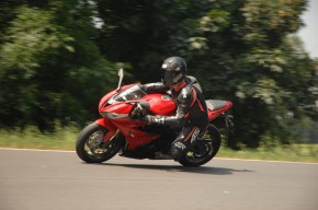 Triump Daytona 675