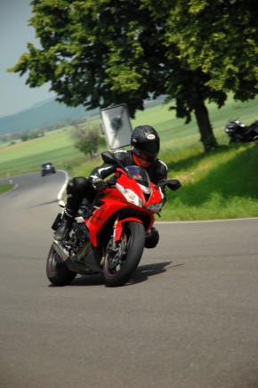 Triump Daytona 675